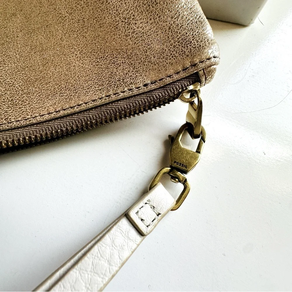 Fossil Metallic Gold Leather Wristlet/Clutch